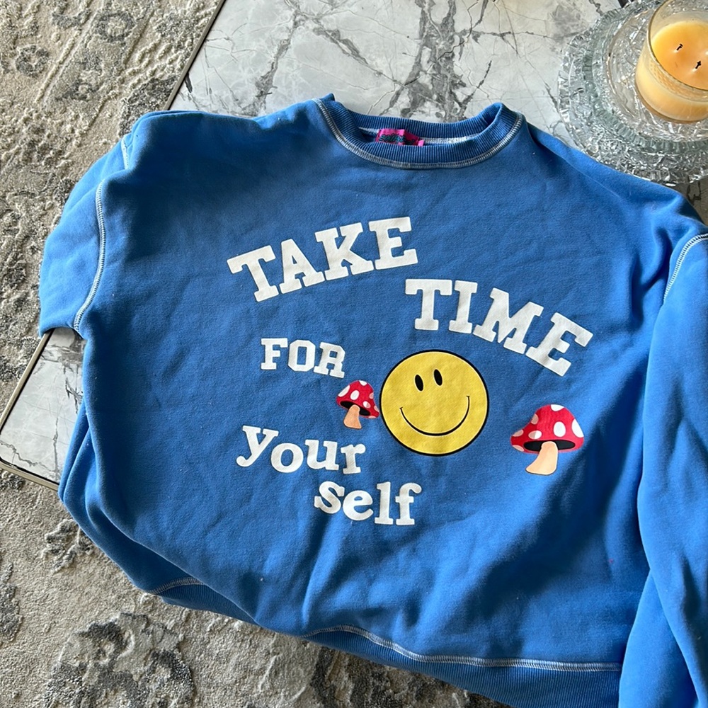 Edikted  blue sweatshirt “Take time for yourself” smiley mushroom